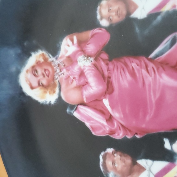 Marilyn Monroe In Diamonds are a Girls Best Friend Collectible Plate | Delphi | - Picture 4 of 5